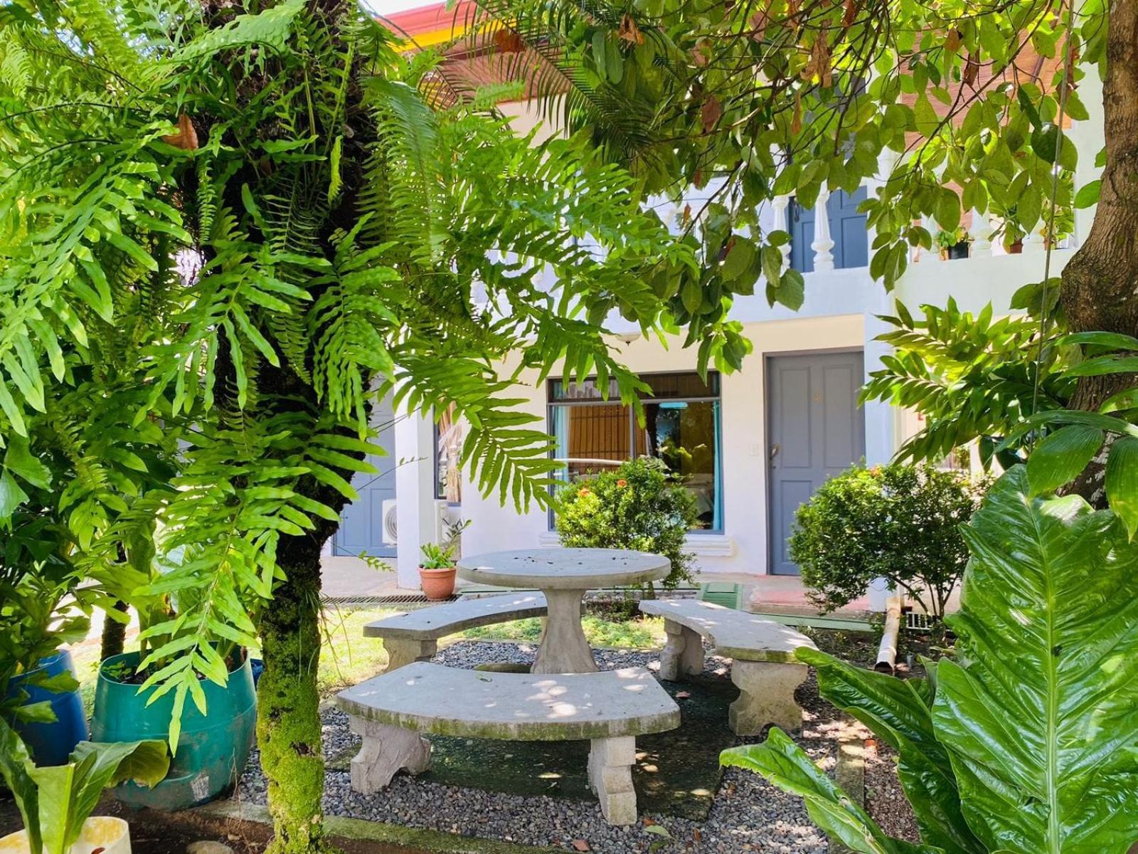 Hospedaje Quepos Eksteriør bilde