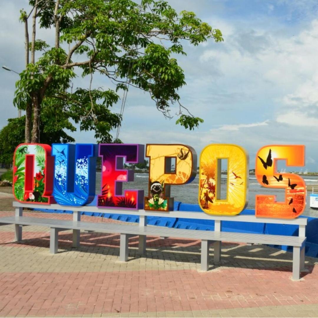 Hospedaje Quepos Eksteriør bilde